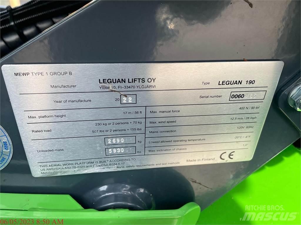 Leguan 190 ブームリフト　屈伸型