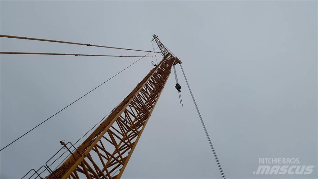 Liebherr LR1600-2 クローラクレーン