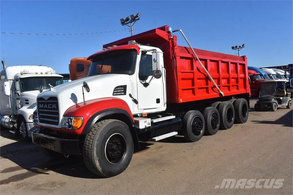 Mack GRANITE CV713 ダンプ