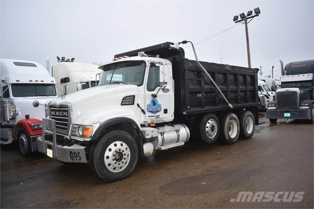 Mack GRANITE CV713 ダンプ