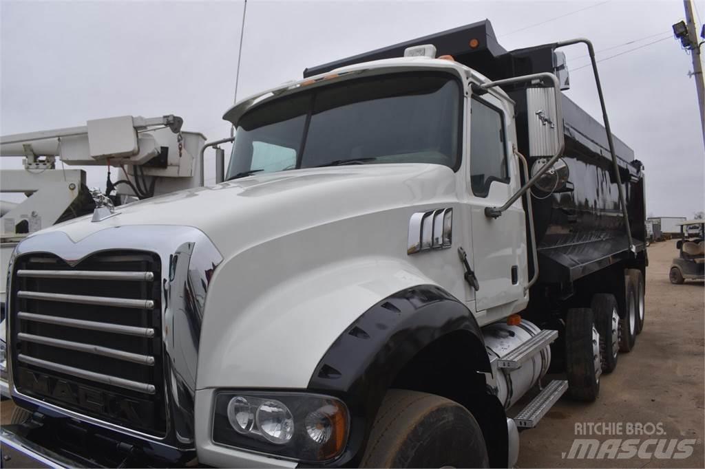 Mack GRANITE GU713 ダンプ