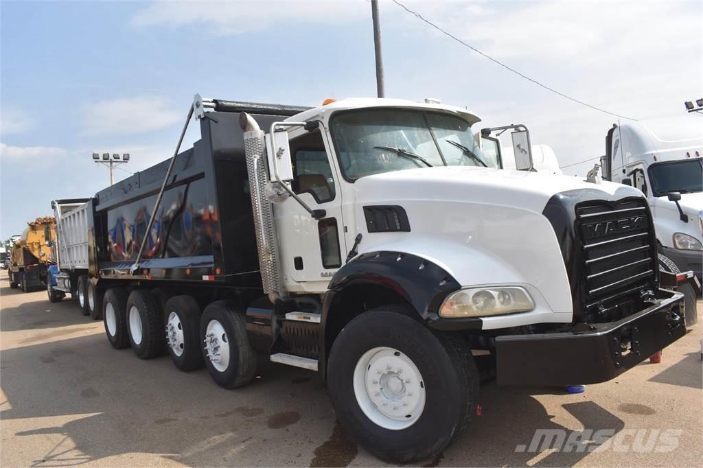 Mack GRANITE GU813 ダンプ