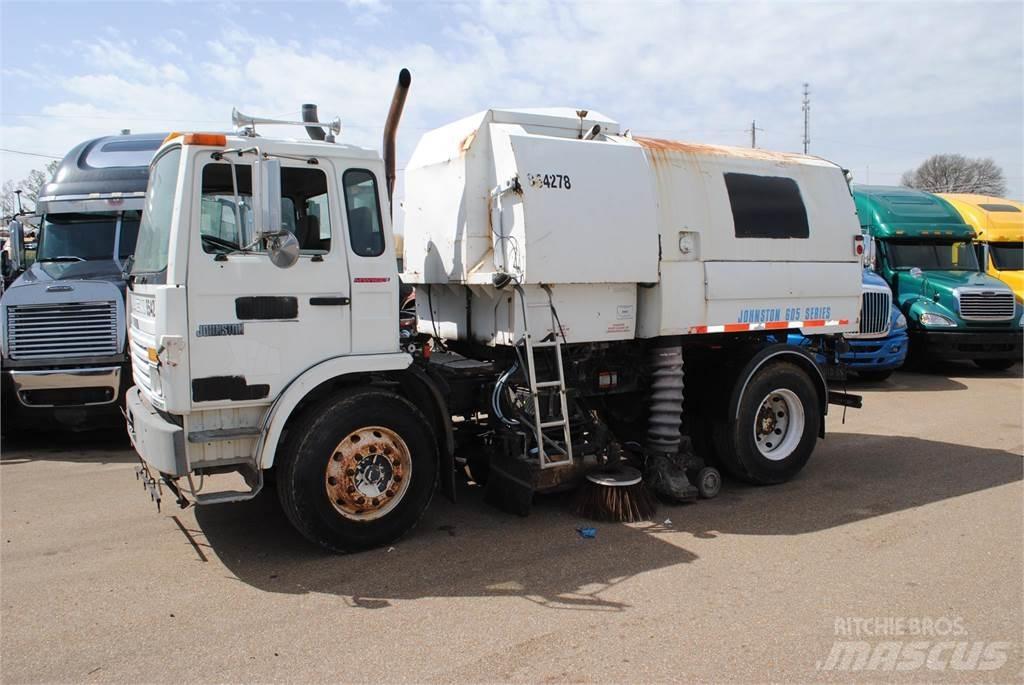 Mack MIDLINER MS250 街路清掃車