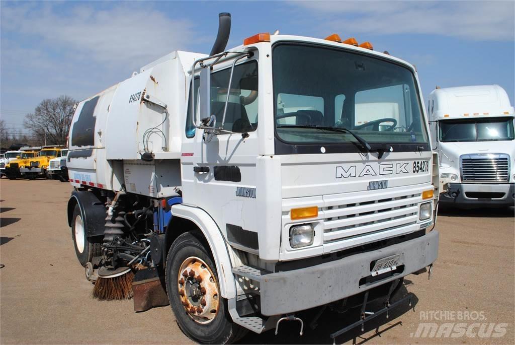 Mack MIDLINER MS250 街路清掃車