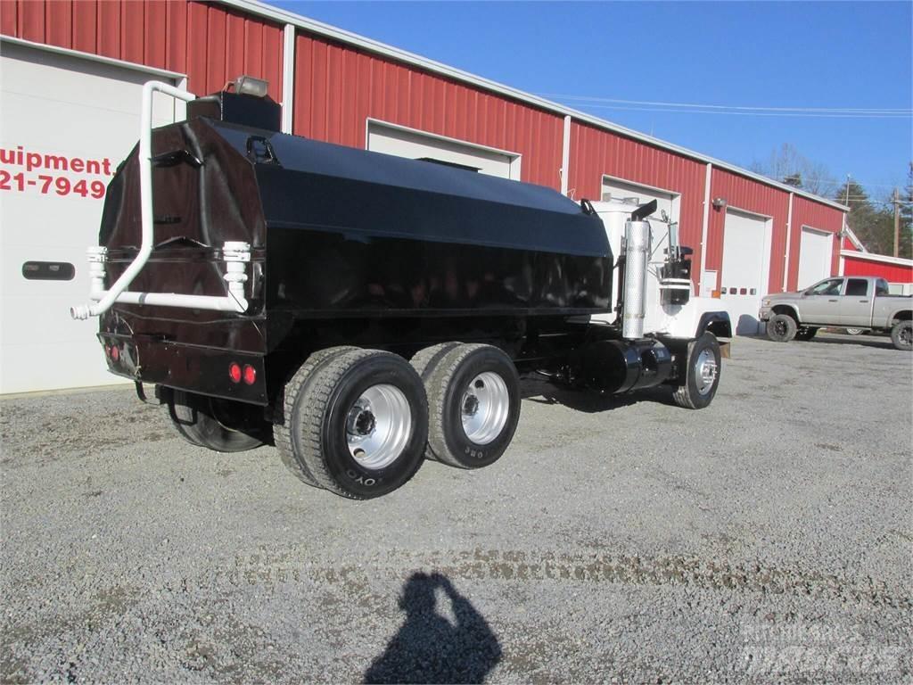 Mack R685S タンカートラック