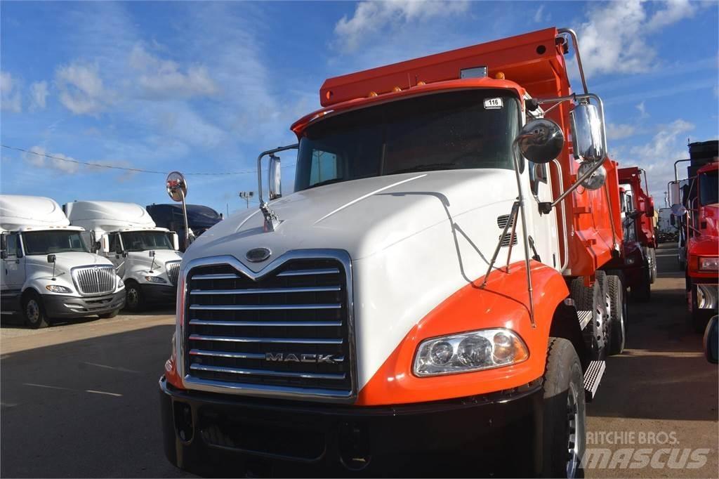 Mack VISION CX612 ダンプ