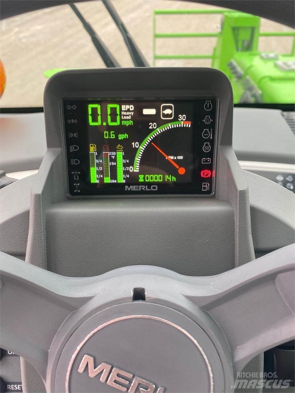 Merlo P50.18HM テレスコーピックハンドラー