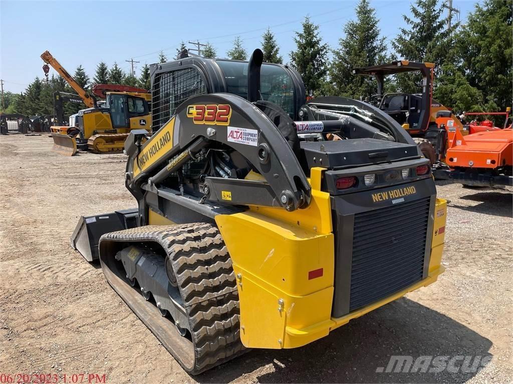 New Holland C332 スキッドステアローダー
