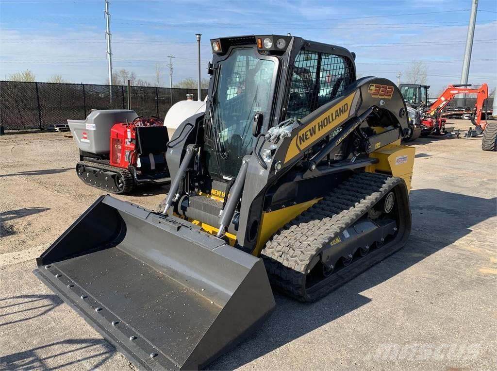 New Holland C332 スキッドステアローダー