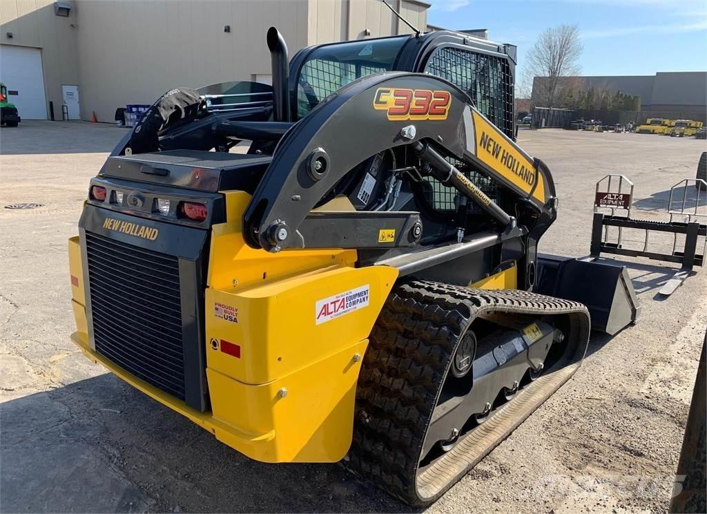 New Holland C332 スキッドステアローダー