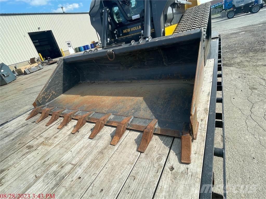New Holland C337 スキッドステアローダー