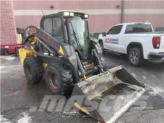 New Holland L228 スキッドステアローダー