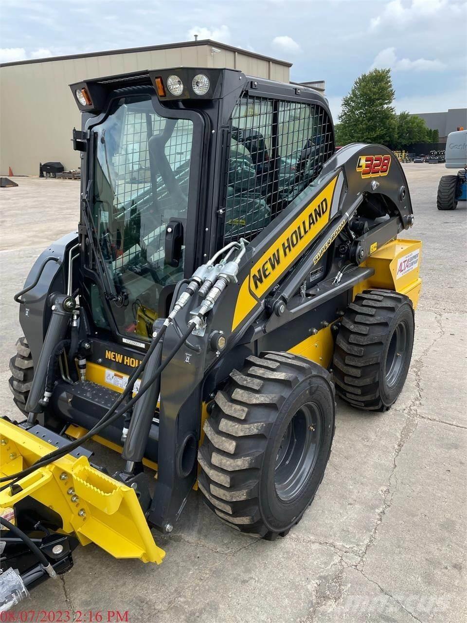 New Holland L328 スキッドステアローダー