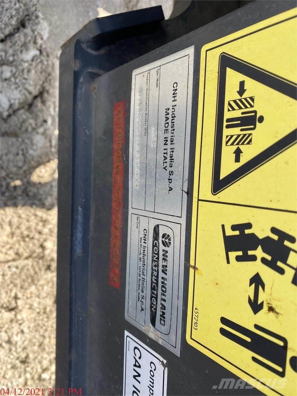 New Holland W80C ホイールローダー・タイヤショベル