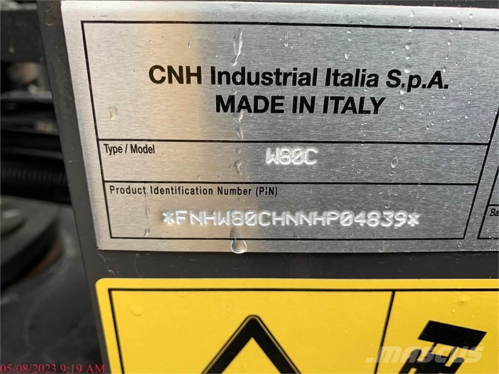 New Holland W80C ホイールローダー・タイヤショベル