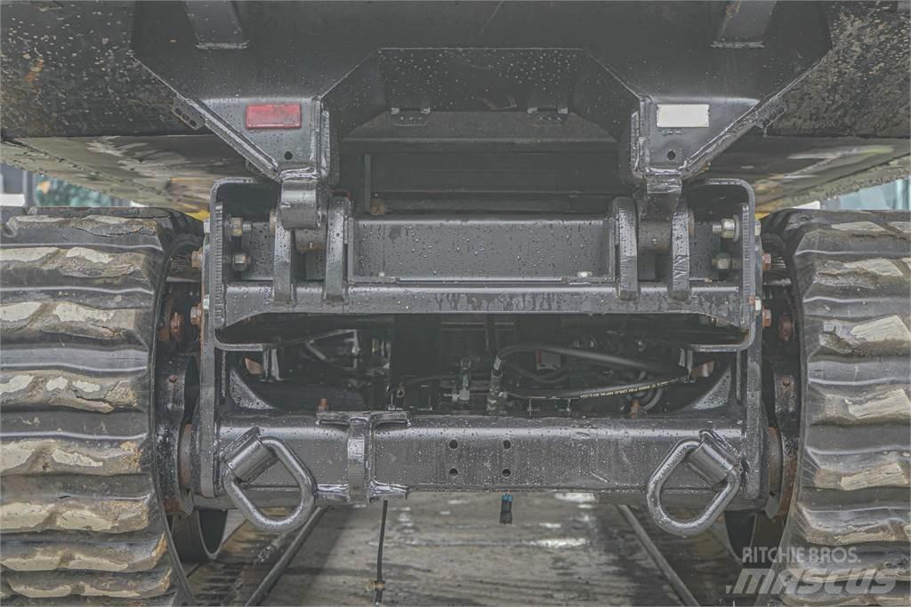 Prinoth PANTHER T8 キャリアダンプ