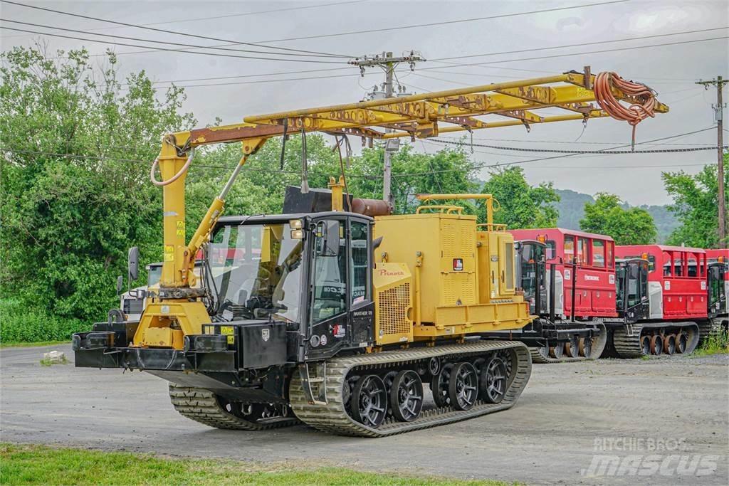 Prinoth PANTHER T8 キャリアダンプ