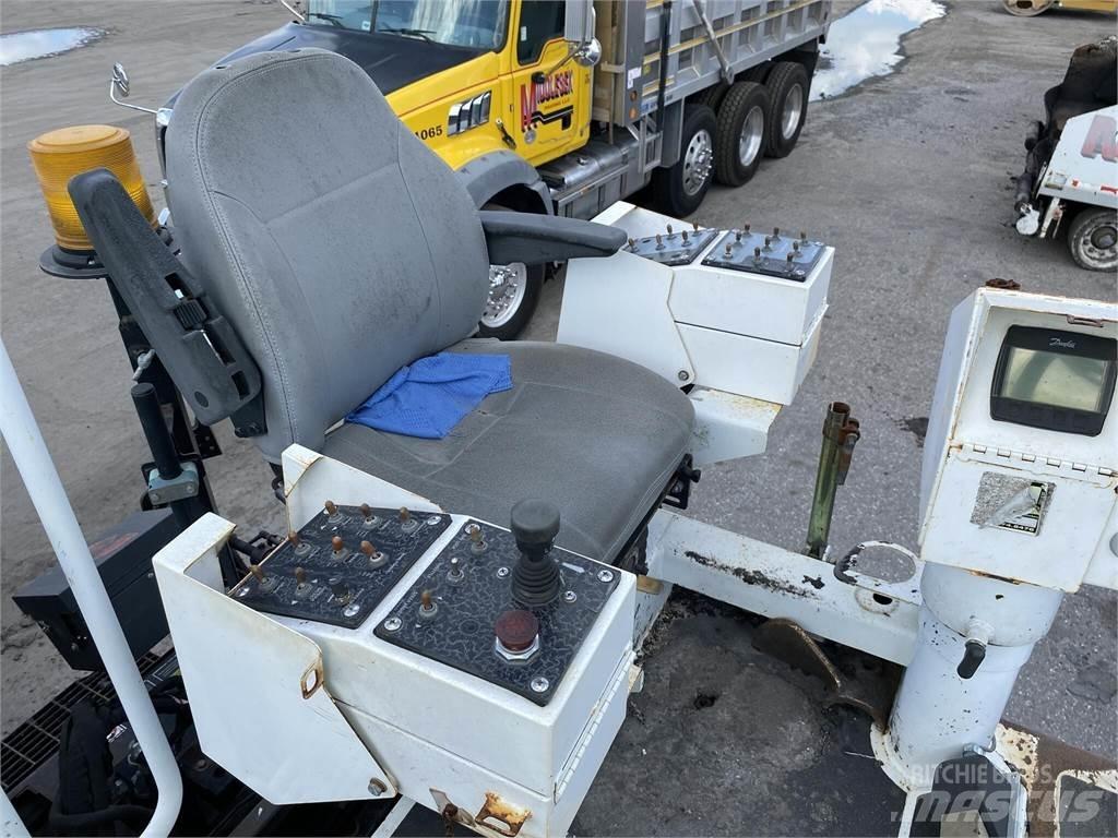 Roadtec RP190E アスファルトフィニッシャ