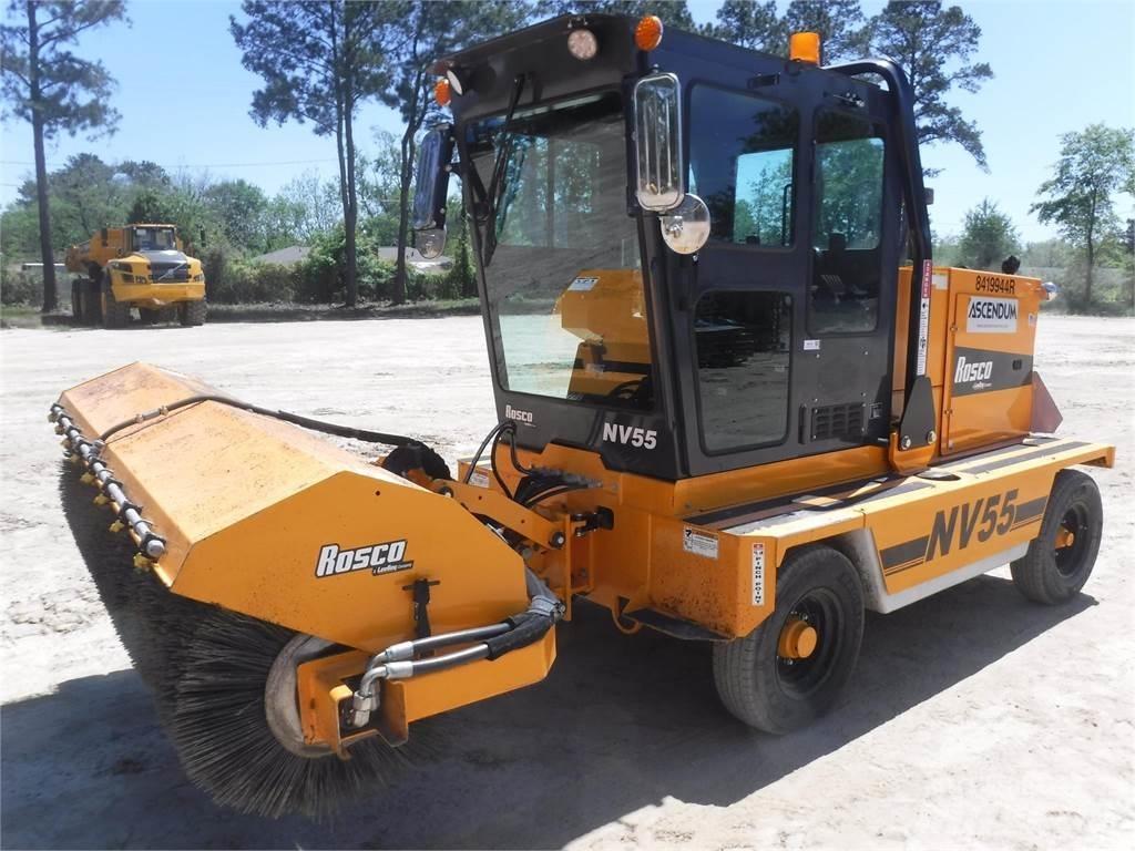 Rosco NV55 路面清掃機