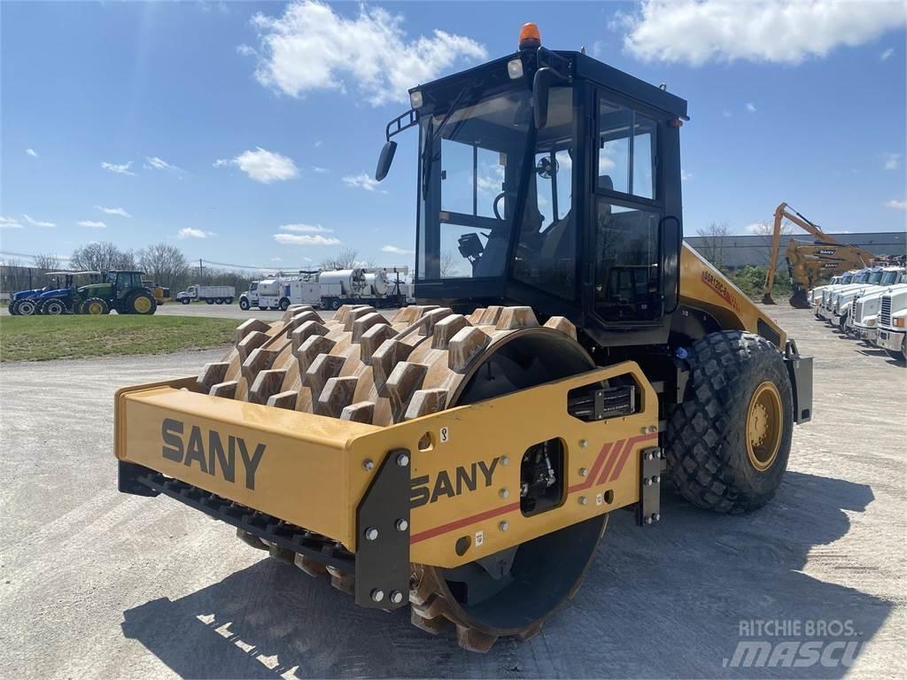 Sany SSR120C-8 廃棄物コンパクター
