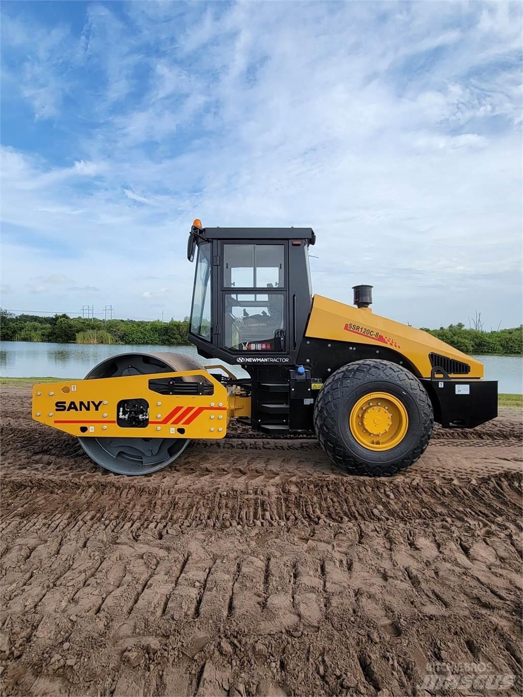 Sany SSR120C-8 タンデムローラ