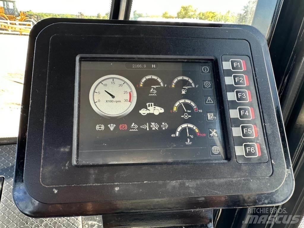 Sany SSR120C-8 タンデムローラ