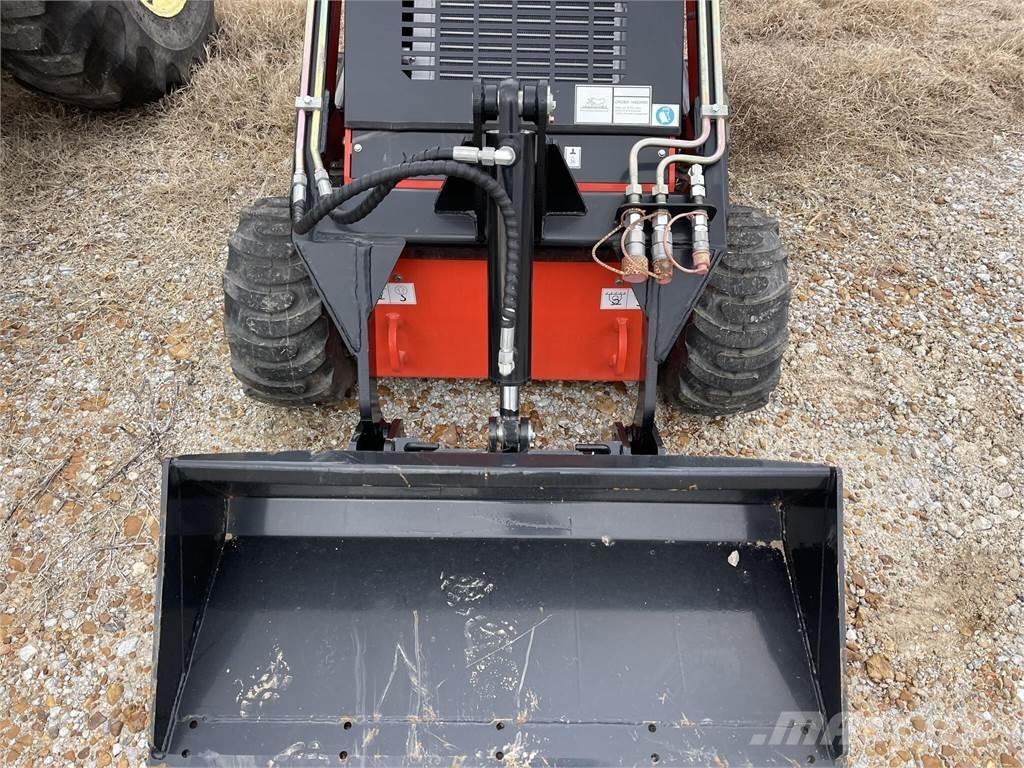  SDLOOL SL380 スキッドステアローダー