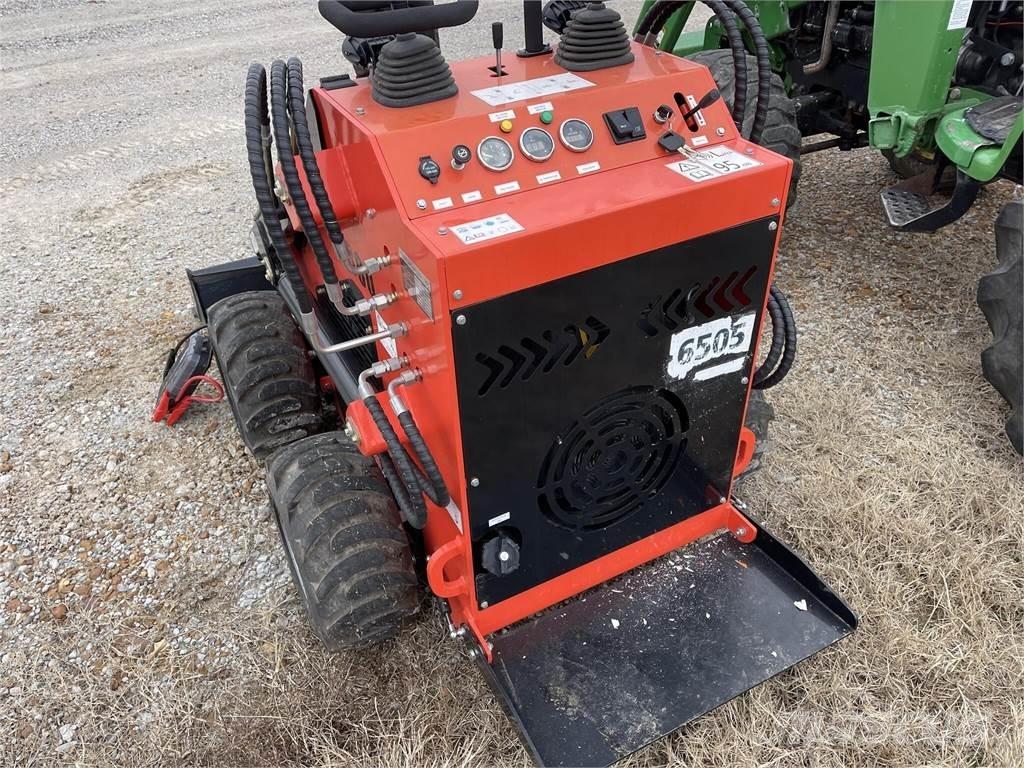  SDLOOL SL380 スキッドステアローダー