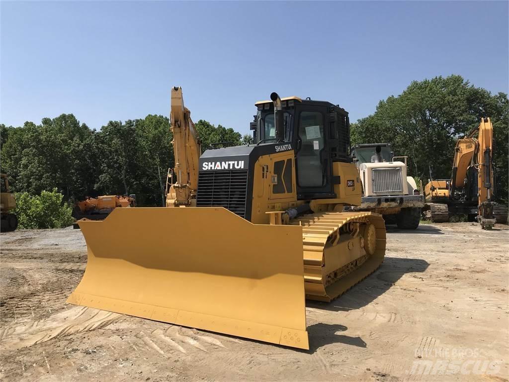 Shantui DH13K2 LGP ブルドーザー