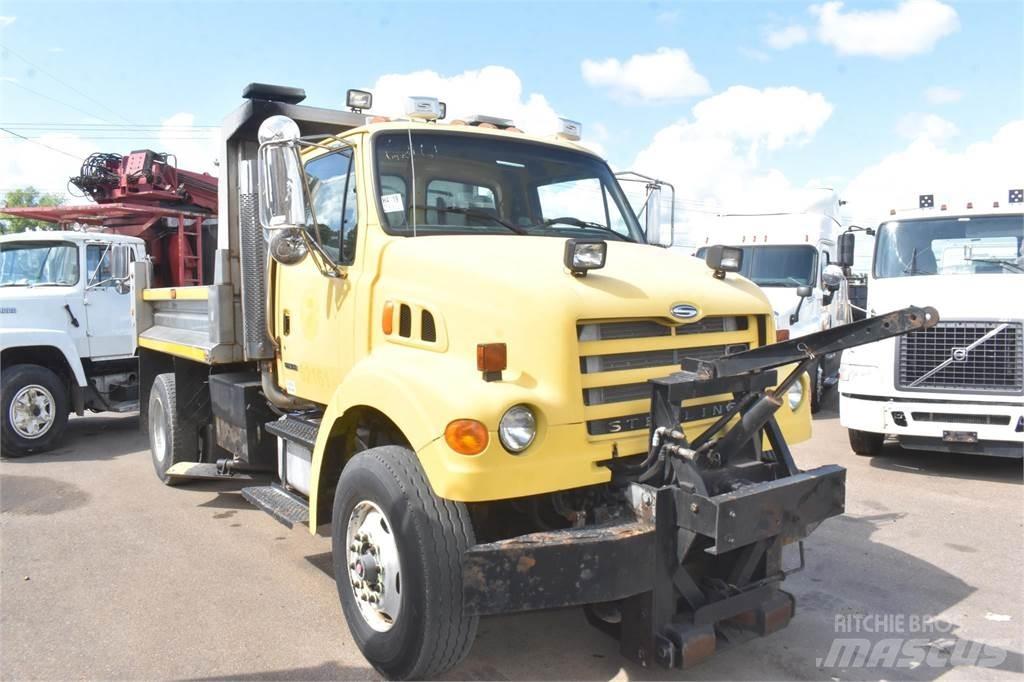 Sterling L7500 ダンプ