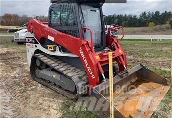Takeuchi TL12V2 スキッドステアローダー