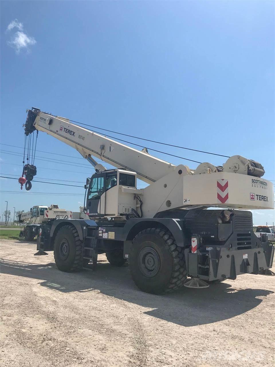 Terex QUADSTAR 1100 ラフテレーンクレーン