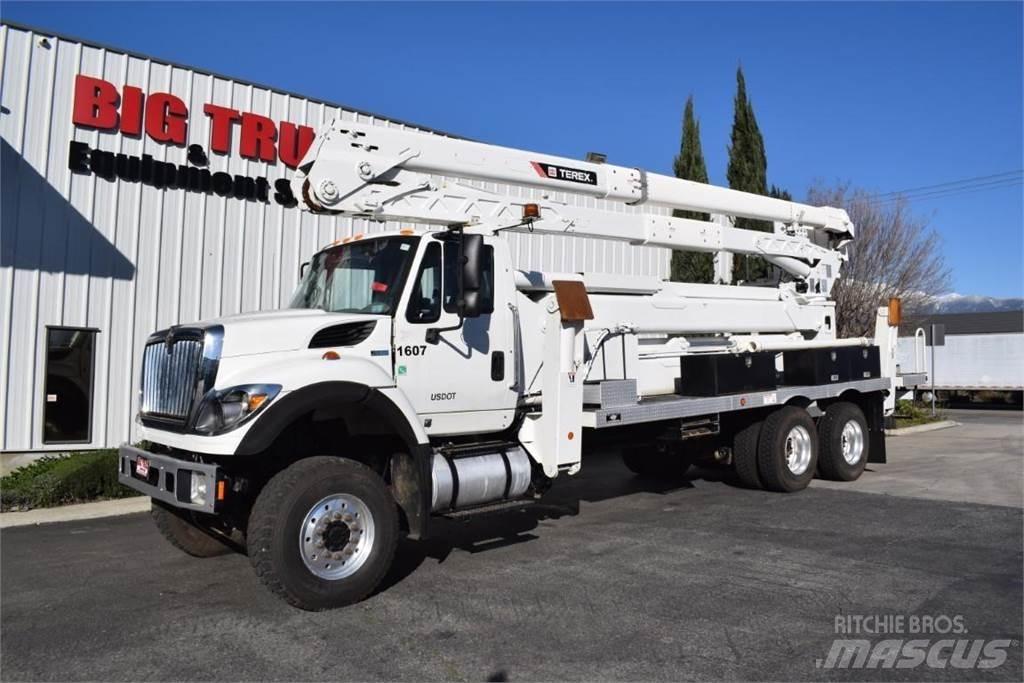 Terex TCX65/100 トラック高所作業車