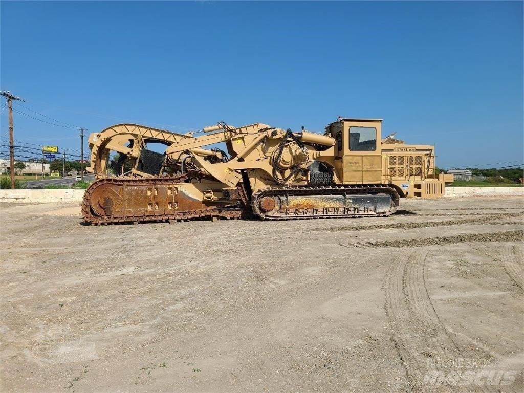 Tesmec 1475XL EVO トレンチャー