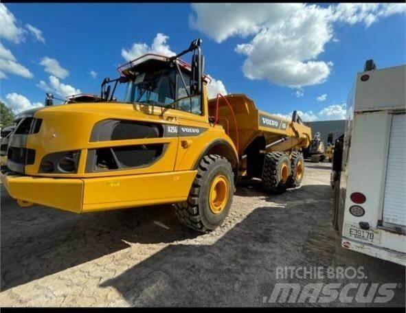 Volvo A25G アーティキュレート式ダンプトラック