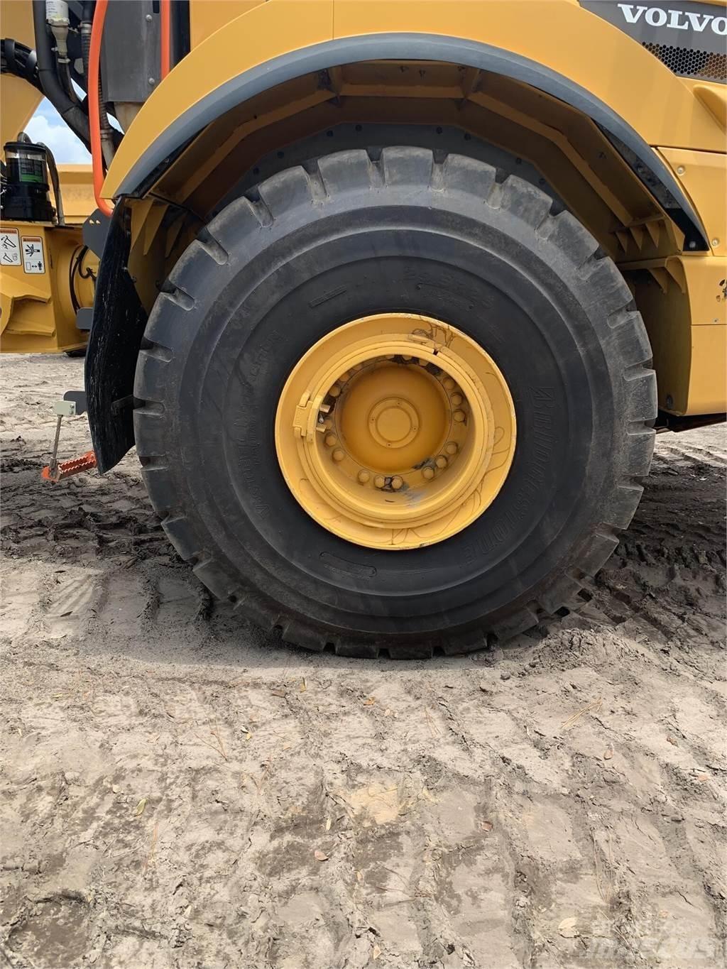 Volvo A45G FS アーティキュレート式ダンプトラック