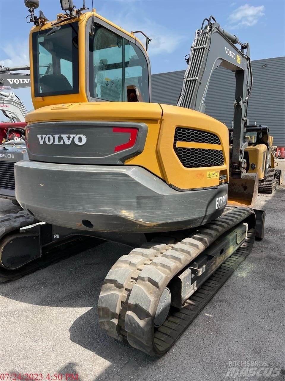 Volvo ECR88D 大型油圧ショベル12t以上（パワーショベル・ユンボ）