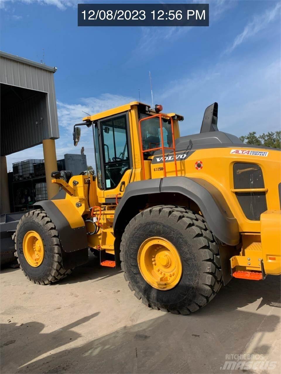 Volvo L110H ホイールローダー・タイヤショベル