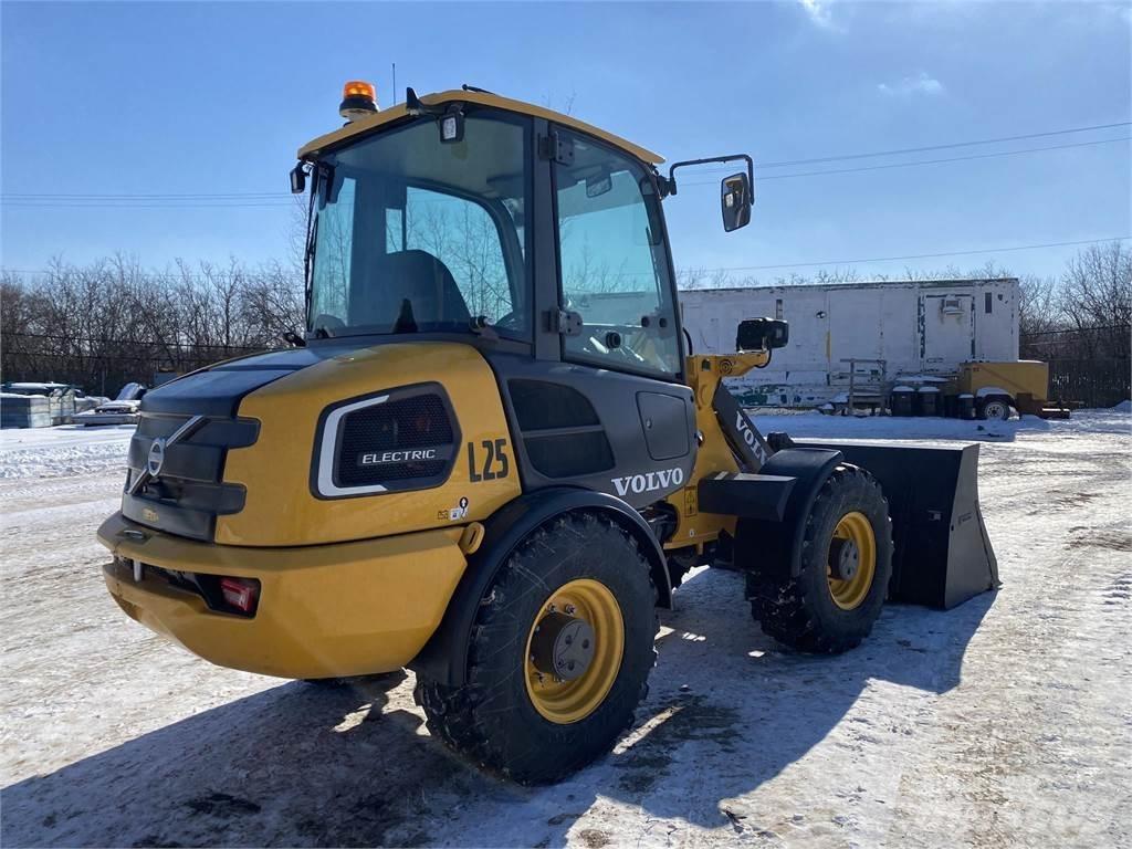 Volvo L25 ELECTRIC ホイールローダー・タイヤショベル