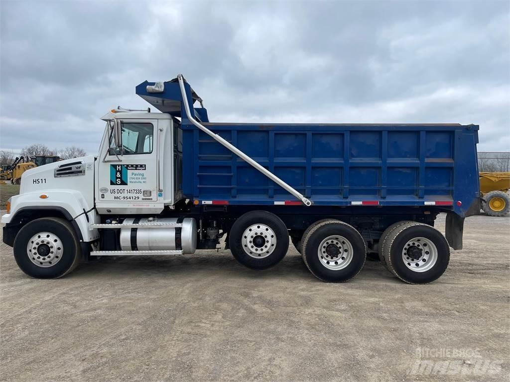 Western Star 4700 建設機械 -　その他