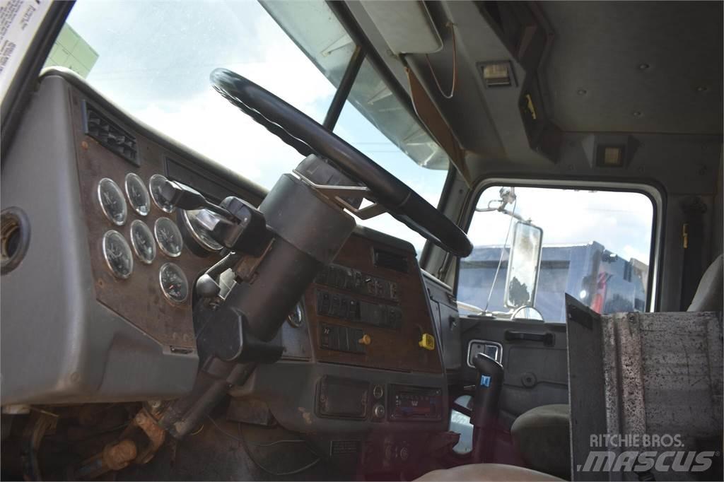 Western Star 4800 ダンプ