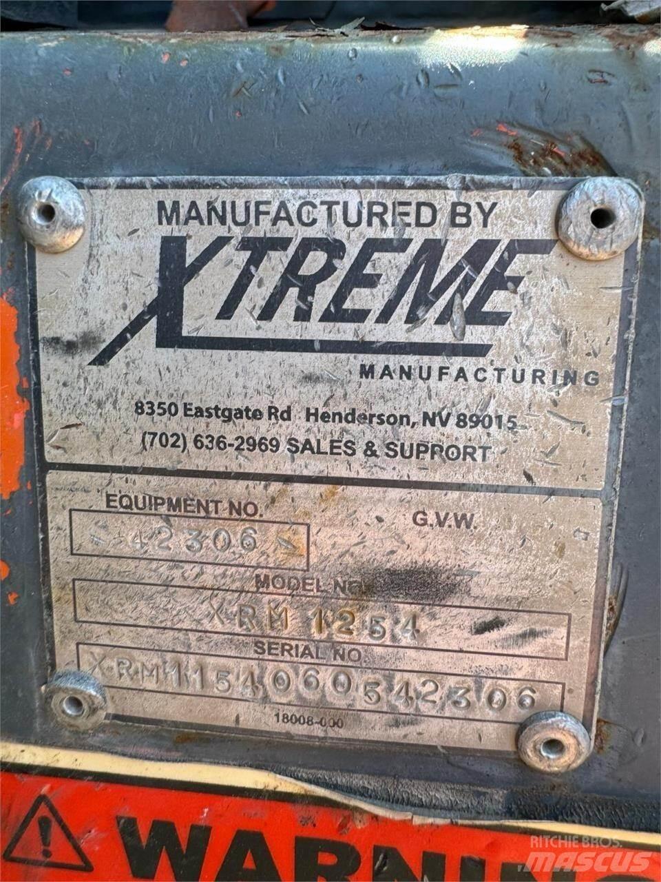Xtreme MFG XRM1254 テレスコーピックハンドラー