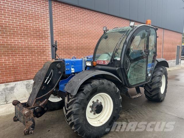 New Holland LM7.35 農業用テレハンドラー