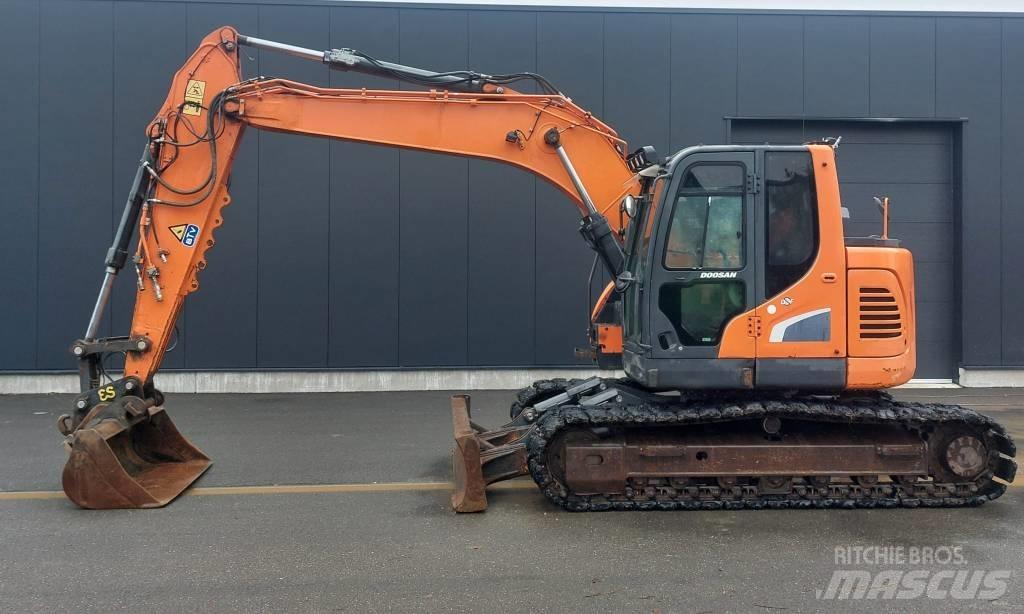 Doosan DX140 LCR-5 大型油圧ショベル12t以上（パワーショベル・ユンボ）