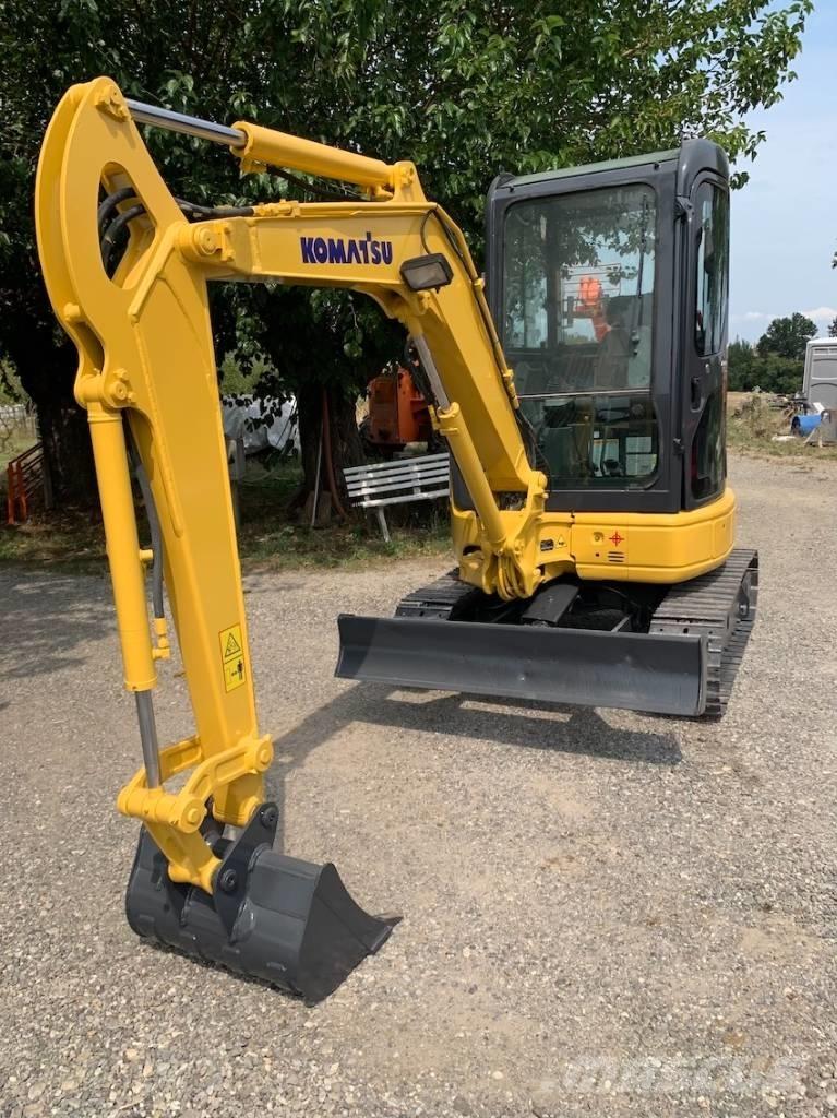 Komatsu PC 30 MR-2 ミニ油圧ショベル 7t以下（ミニユンボ・ミニディガー）