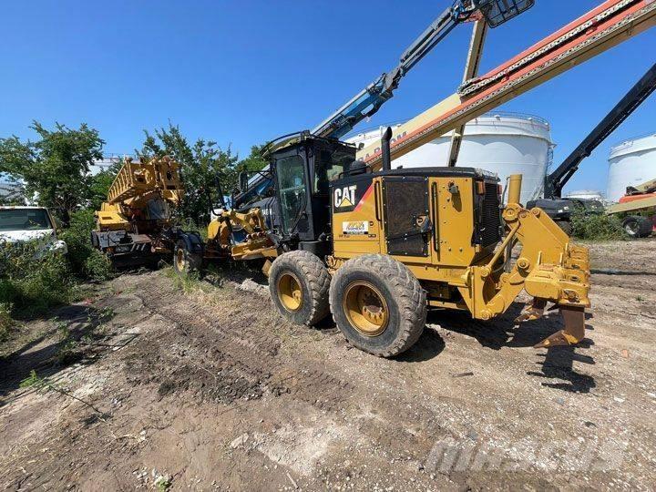 CAT 140 M モーターグレーダー