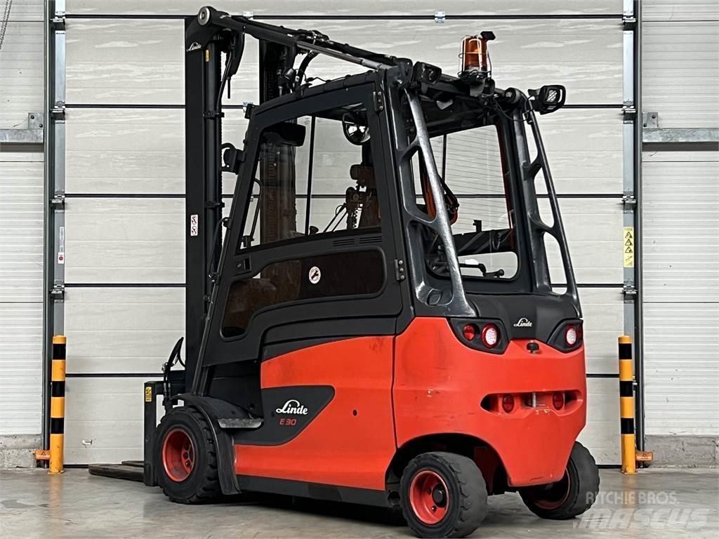 Linde E30/600HL バッテリーフォークリフト