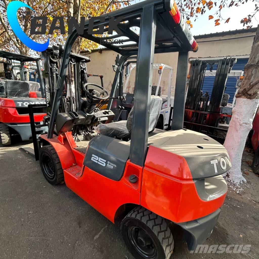 Toyota 8 F25 ディーゼル・軽油