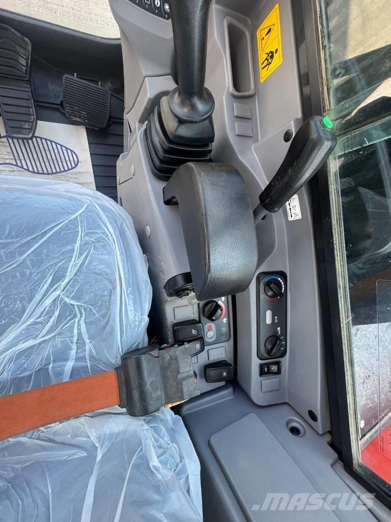 Kubota KX 080-4 中型油圧ショベル 7ｔ-12ｔ（ユンボ・パワーショベル・バックホー）