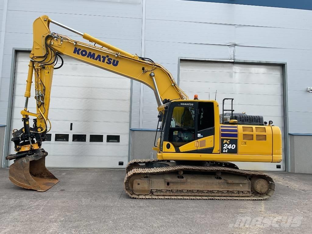 Komatsu PC240LC-11 大型油圧ショベル12t以上（パワーショベル・ユンボ）